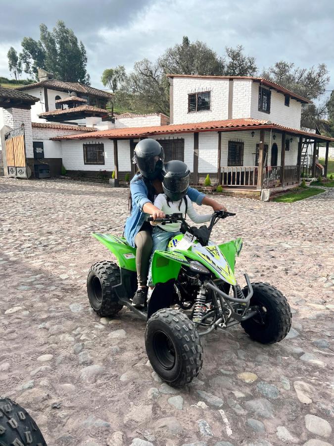 Guamote Hacienda Santa Ana Lodging מראה חיצוני תמונה